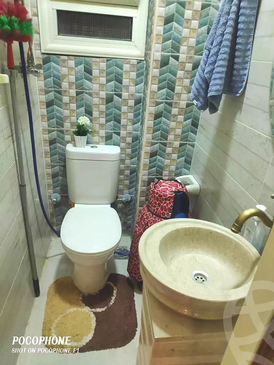 https://aqarmap.com.eg/ar/listing/7159381-for-sale-cairo-faisal-kafr-tohormos-queen-nazli-st