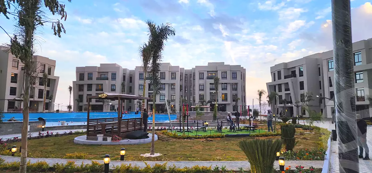 https://aqarmap.com.eg/ar/listing/7159409-for-sale-ain-elsokhna-mdyn-ljll-ljdyd-byrmydz-sky-syty