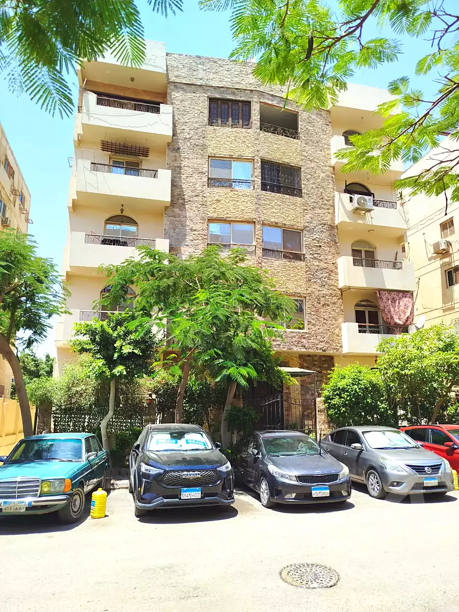 https://aqarmap.com.eg/en/listing/7159415-for-sale-cairo-new-cairo-el-ahyaa-hay-al-qudah