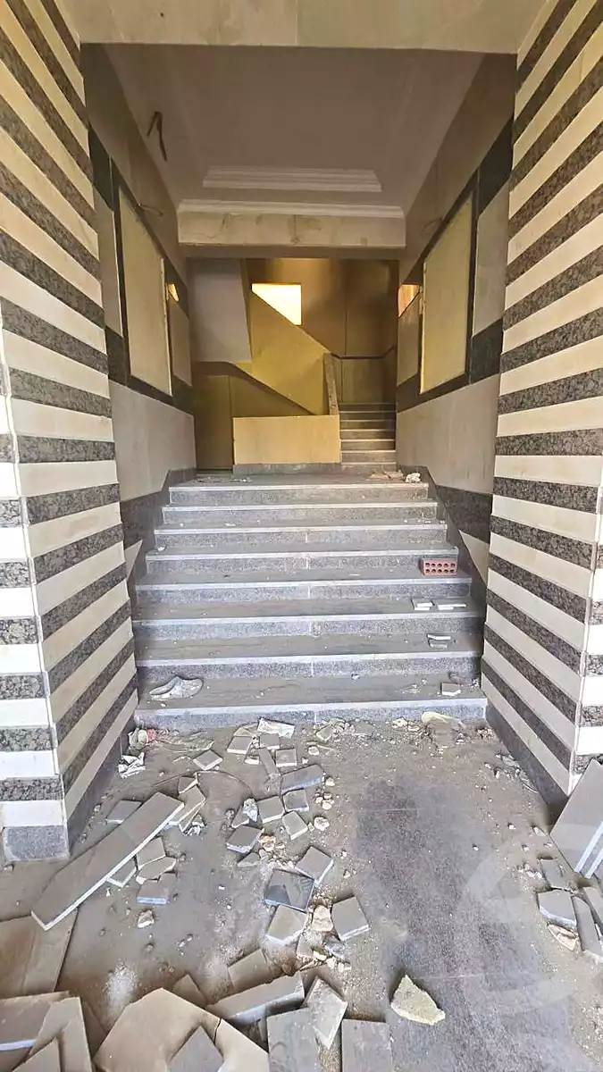 https://aqarmap.com.eg/ar/listing/7159443-for-sale-cairo-new-cairo-gharb-el-golf-emtedad-gharb-el-golf