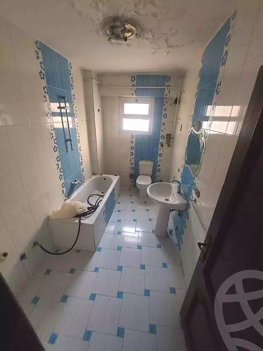 https://aqarmap.com.eg/en/listing/7159458-for-sale-cairo-helwan-mnshy-hlwn-ljdyd-abd-allah-mahmoud-st