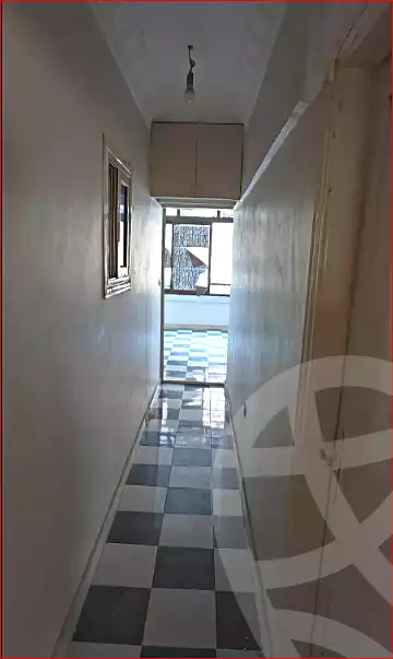 https://aqarmap.com.eg/ar/listing/7159485-for-sale-cairo-helwan-helwan-el-sharkeya-mostafa-safwat-st