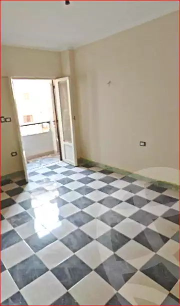 https://aqarmap.com.eg/ar/listing/7159485-for-sale-cairo-helwan-helwan-el-sharkeya-mostafa-safwat-st