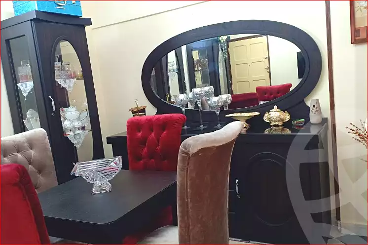 https://aqarmap.com.eg/en/listing/7159519-for-sale-cairo-helwan-helwan-el-sharkeya-mostafa-safwat-st