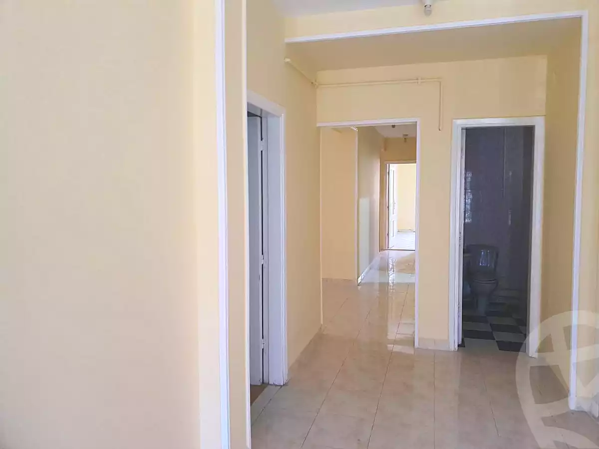 https://aqarmap.com.eg/ar/listing/7159567-for-rent-cairo-6th-of-october-el-ahyaa-neighborhood-8th-el-tahrir-rd