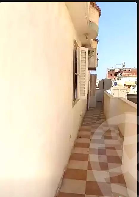 https://aqarmap.com.eg/en/listing/7159623-for-sale-alexandria-al-agamy-el-hanouvel-radwan-st