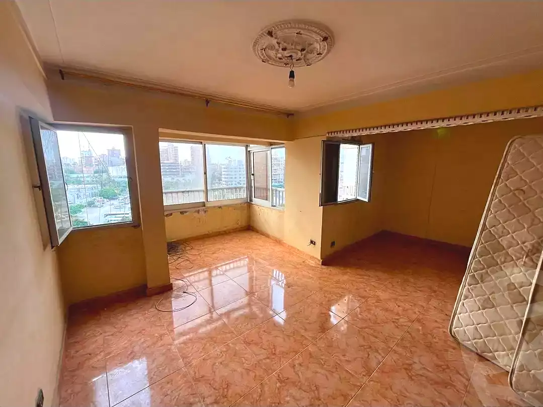 https://aqarmap.com.eg/ar/listing/7159645-for-rent-alexandria-moharram-bey