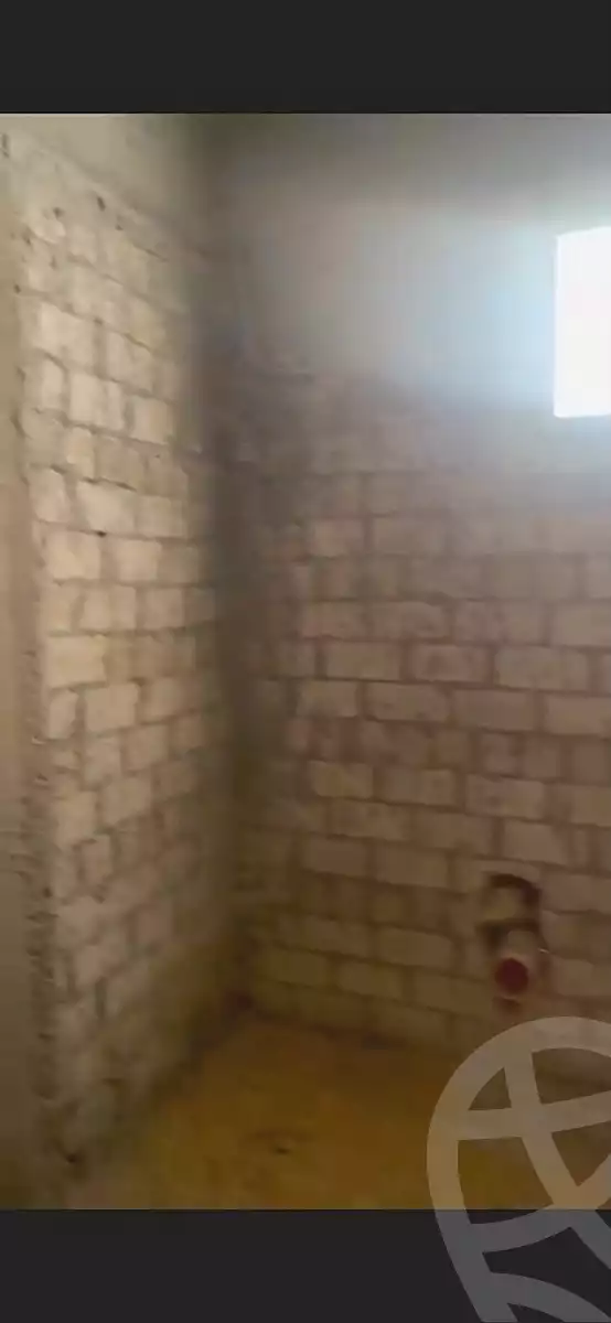 https://aqarmap.com.eg/ar/listing/7159710-for-sale-cairo-el-sheikh-zayed-city-compounds-el-khamayel