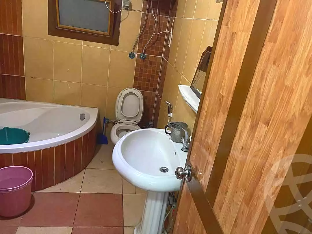 https://aqarmap.com.eg/ar/listing/7159729-for-rent-cairo-el-haram-el-talbya-el-mostashfa-st