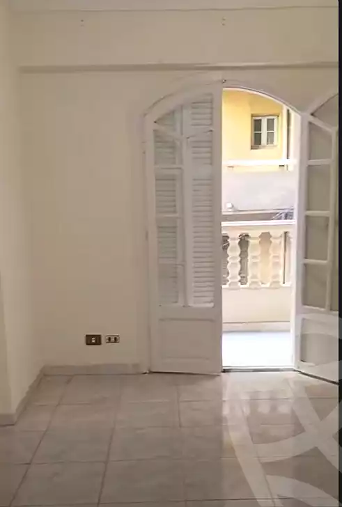https://aqarmap.com.eg/en/listing/7159792-for-rent-alexandria-sydy-bshr-sydy-bshr-bhry-shr-mhmwd-l-yswy