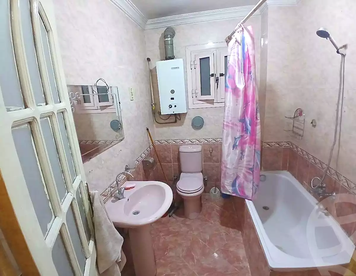 https://aqarmap.com.eg/en/listing/7160019-for-rent-cairo-helwan-mohamed-sayed-ahmed-st