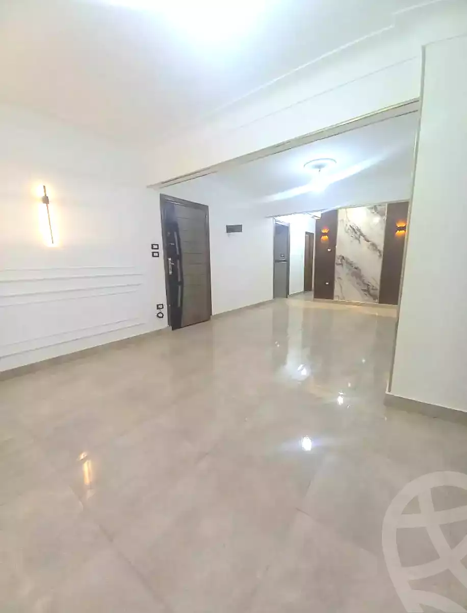 https://aqarmap.com.eg/ar/listing/7160255-for-sale-alexandria-sydy-bshr-sydy-bshr-bhry