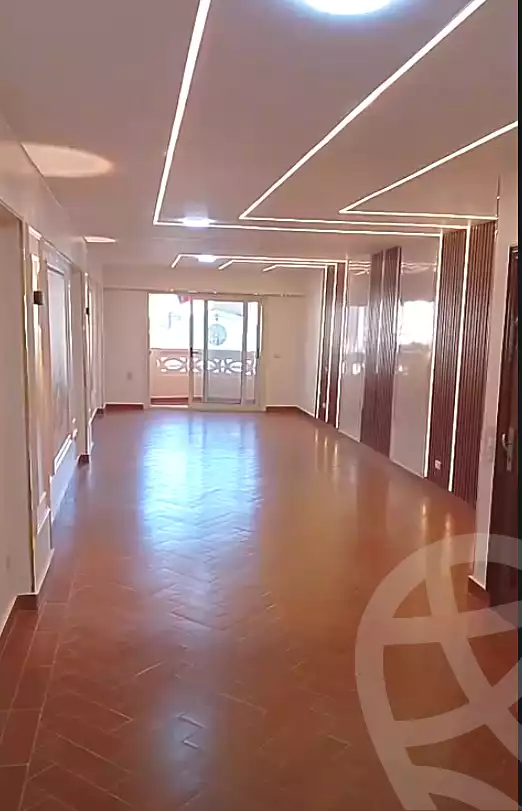 https://aqarmap.com.eg/ar/listing/7160355-for-sale-alexandria-sydy-bshr-sydy-bshr-bhry-khalil-hamada-st