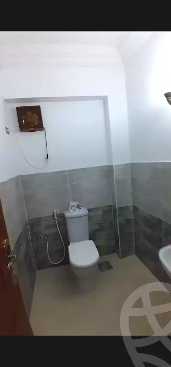 https://aqarmap.com.eg/en/listing/5404956-for-rent-cairo-6th-of-october-el-wahatt-road