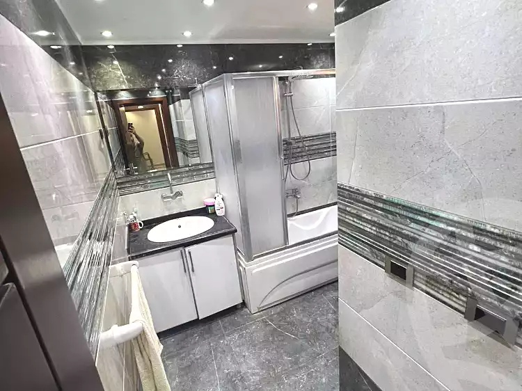 https://aqarmap.com.eg/ar/listing/7160480-for-sale-alexandria-el-montazah