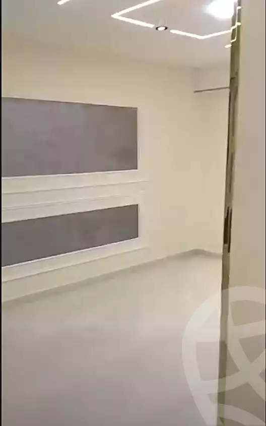 https://aqarmap.com.eg/ar/listing/7160555-for-sale-alexandria-miami-mahmoud-el-isawy-st