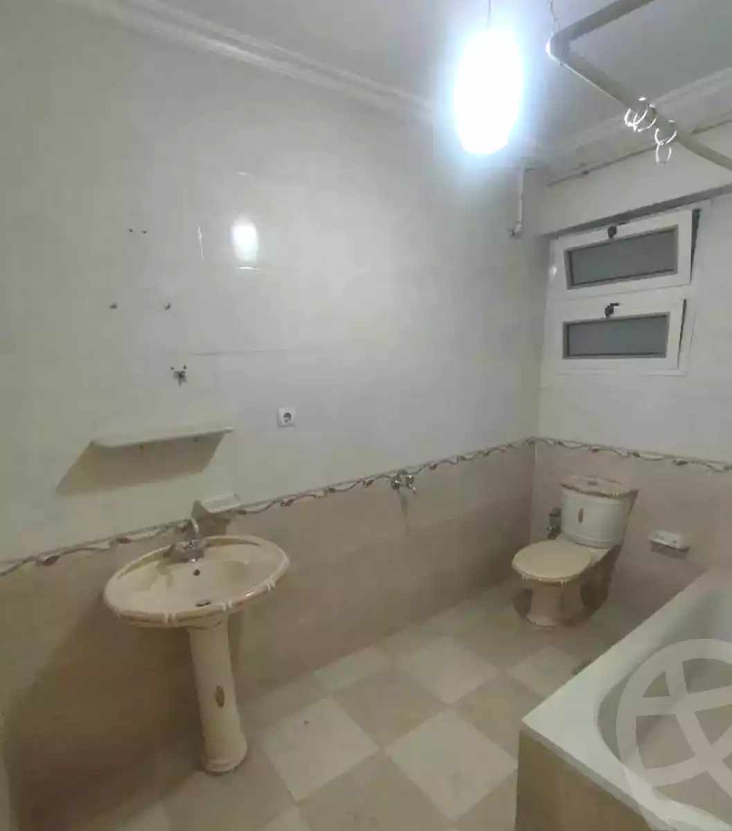 https://aqarmap.com.eg/ar/listing/7160632-for-sale-alexandria-lsywf-el-falki-street-16-el-eslah