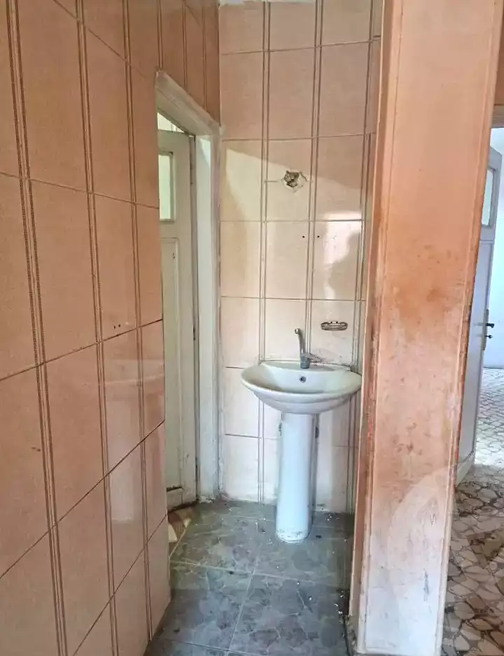 https://aqarmap.com.eg/ar/listing/7160743-for-sale-cairo-ain-shams-ain-shams-el-sharkia-el-zahraa-st