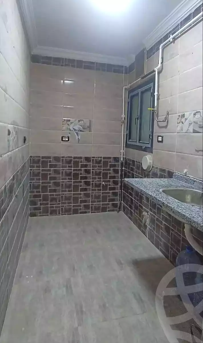 https://aqarmap.com.eg/ar/listing/7160824-for-sale-alexandria-al-agamy-el-hanouvel-gabir-hafez-st