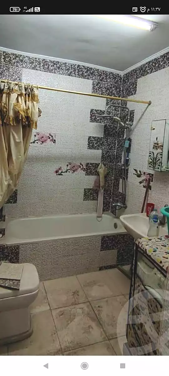 https://aqarmap.com.eg/ar/listing/7160999-for-sale-cairo-ain-shams-ain-shams-el-sharkia-el-zahraa-st