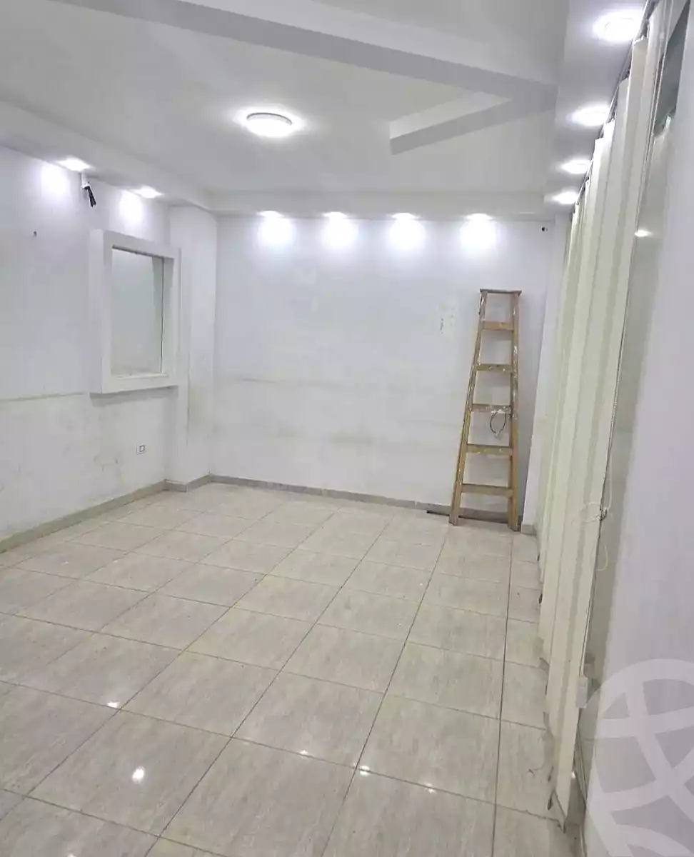 https://aqarmap.com.eg/ar/listing/7161436-for-rent-alexandria-miami