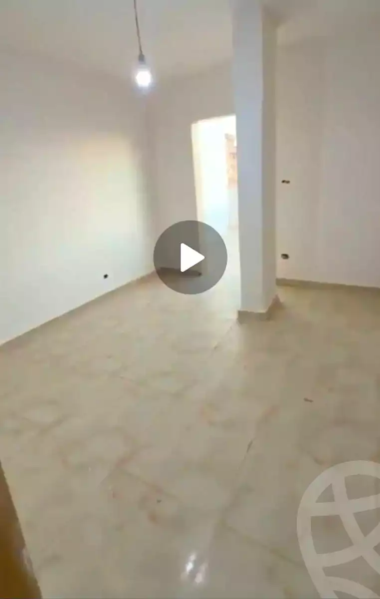 https://aqarmap.com.eg/en/listing/7161614-for-sale-alexandria-al-agamy-el-hanouvel