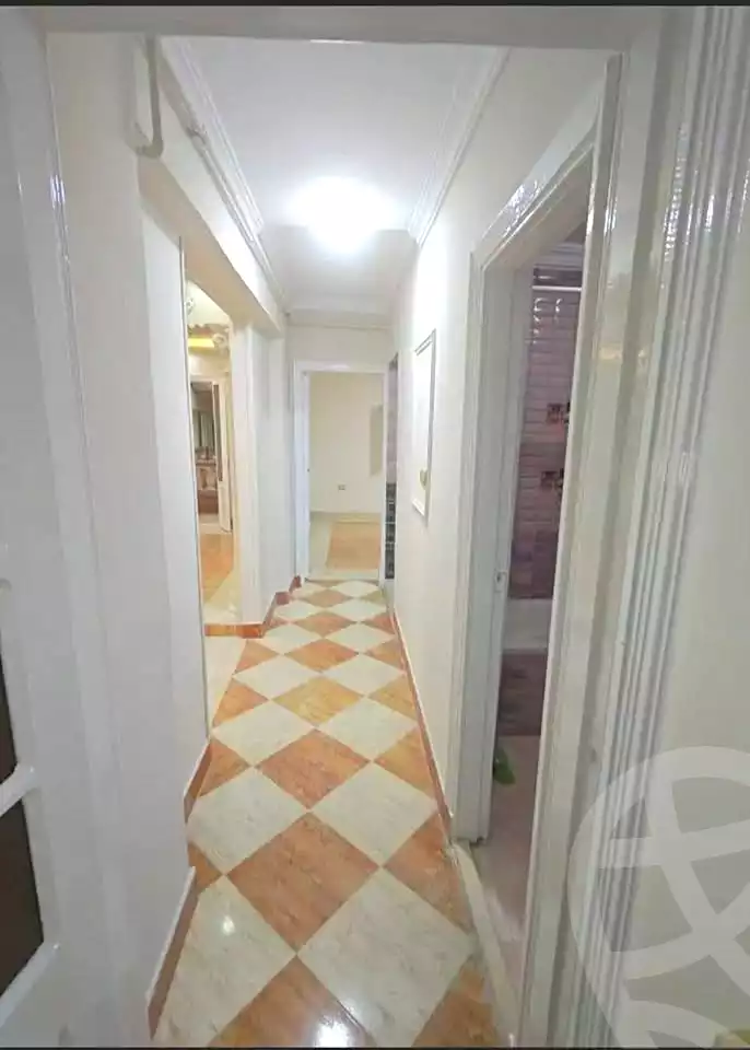 https://aqarmap.com.eg/en/listing/7161709-for-sale-alexandria-al-agamy-el-hanouvel-gabir-hafez-st