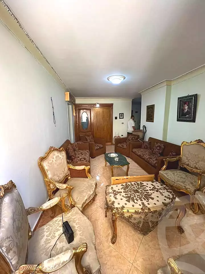 https://aqarmap.com.eg/ar/listing/7161773-for-sale-alexandria-el-asafra-l-sfr-bhry