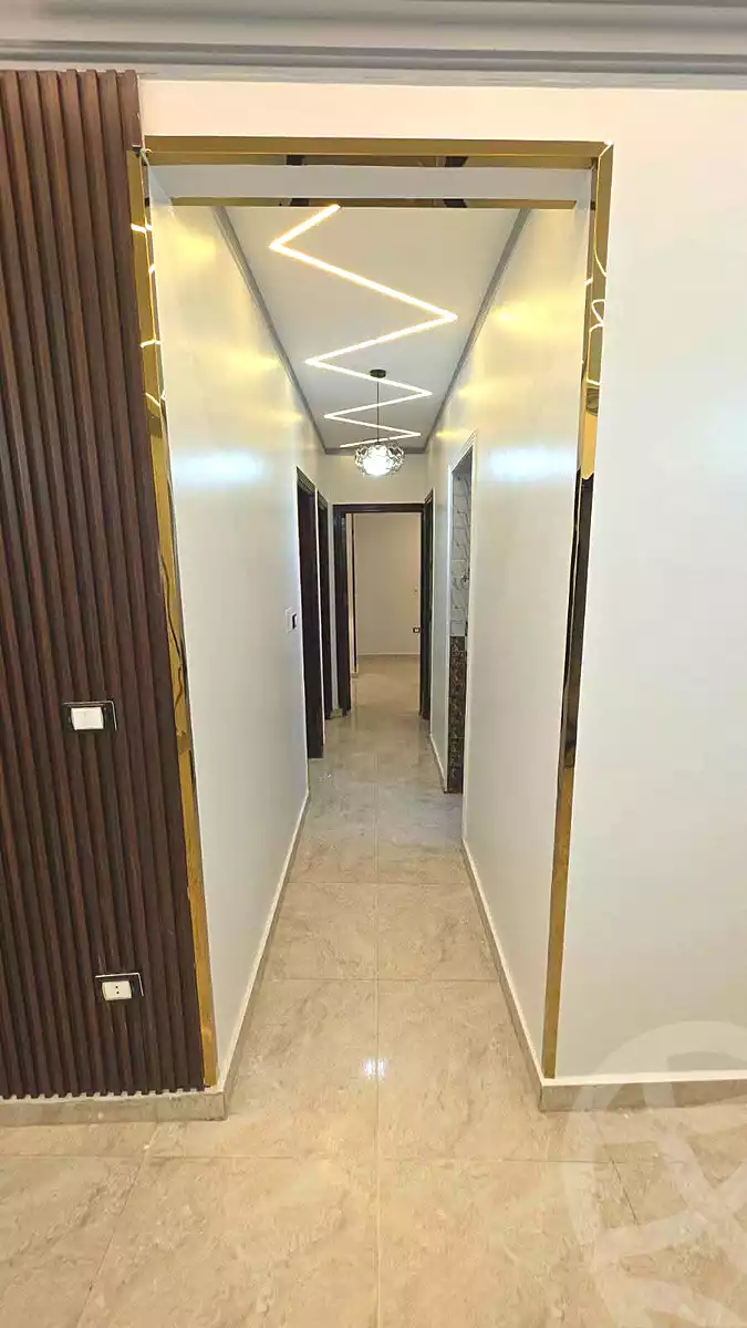 https://aqarmap.com.eg/en/listing/7161789-for-sale-cairo-ain-shams-ahmed-esmat-st