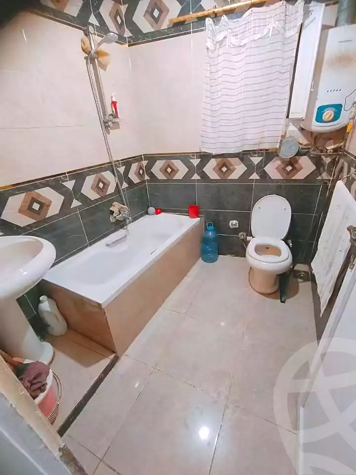 https://aqarmap.com.eg/en/listing/7162066-for-sale-cairo-faisal-el-tawabeq-el-shaheed-ahmed-hamdy-st