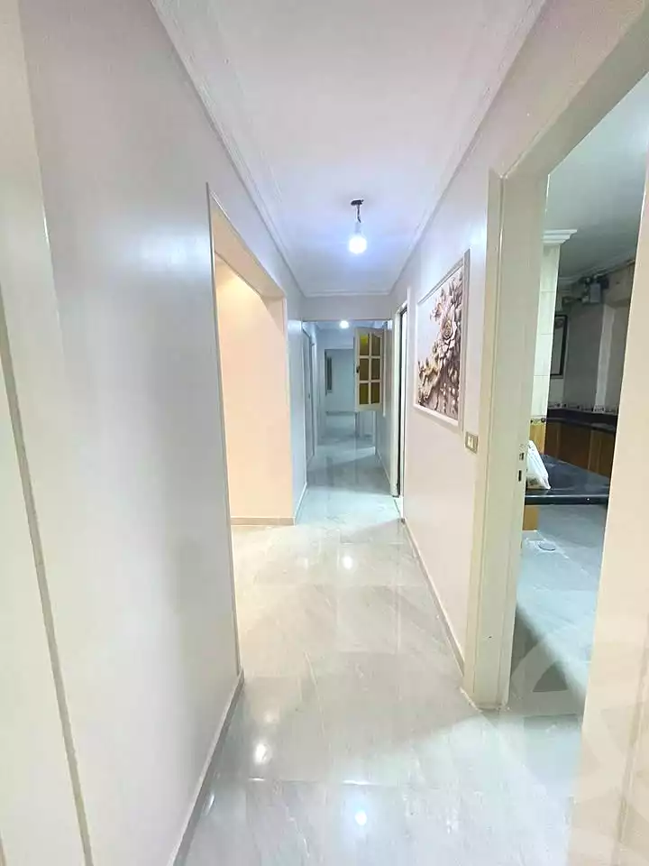 https://aqarmap.com.eg/ar/listing/7162462-for-sale-alexandria-el-asafra-l-sfr-bhry