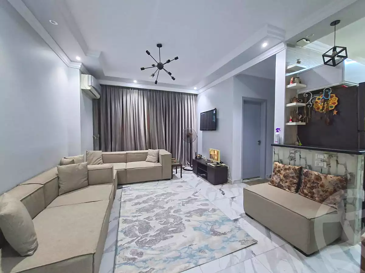 https://aqarmap.com.eg/ar/listing/7162716-for-rent-cairo-el-sheikh-zayed-city-el-hay-el-rabeaa-al-mostakbal-st