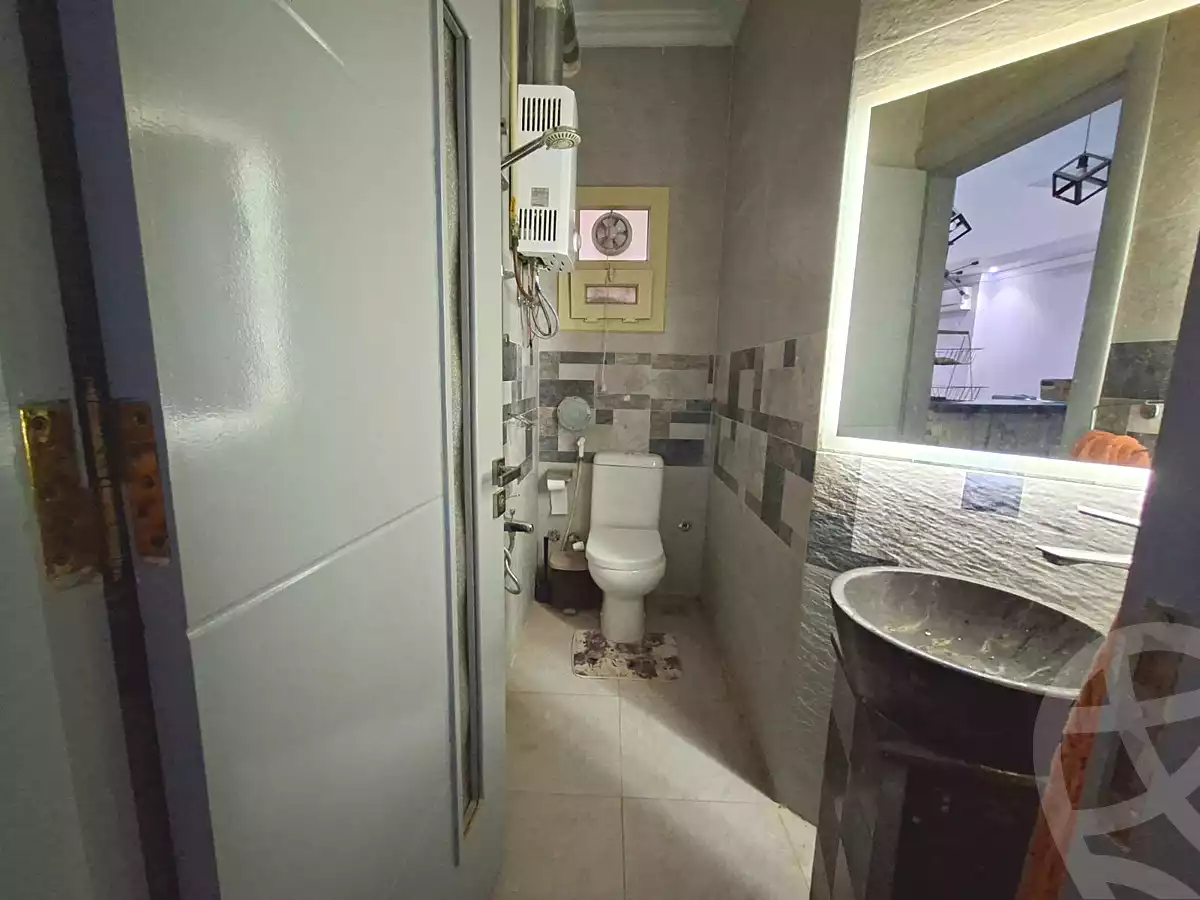 https://aqarmap.com.eg/ar/listing/7162716-for-rent-cairo-el-sheikh-zayed-city-el-hay-el-rabeaa-al-mostakbal-st