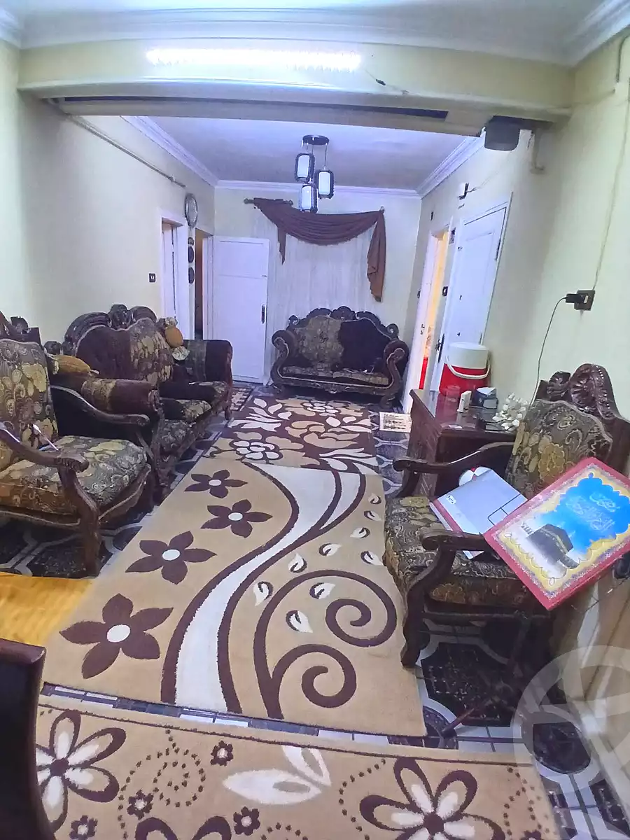 https://aqarmap.com.eg/ar/listing/7162872-for-sale-cairo-ain-shams-yn-shms-lgrby-shr-lmtrwy