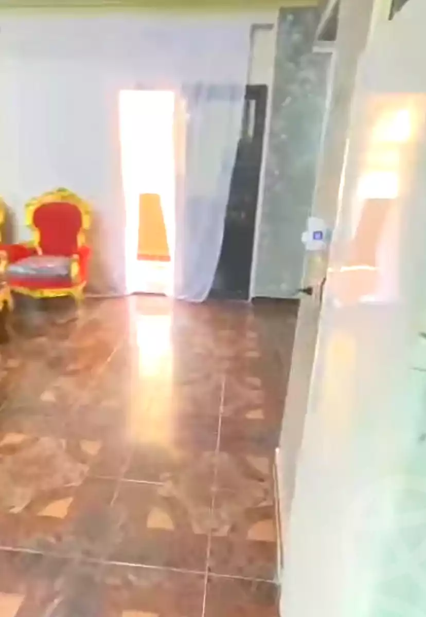 https://aqarmap.com.eg/ar/listing/7161957-for-rent-cairo-ain-shams-jsr-lswys