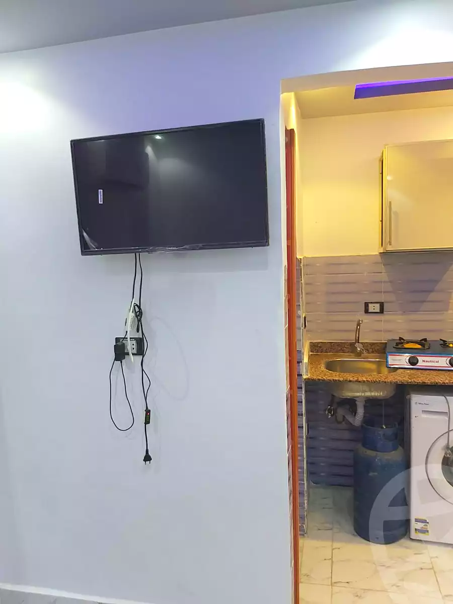 https://aqarmap.com.eg/en/listing/7162923-for-rent-cairo-6th-of-october-el-ahyaa-neighborhood-1st-al-maahad