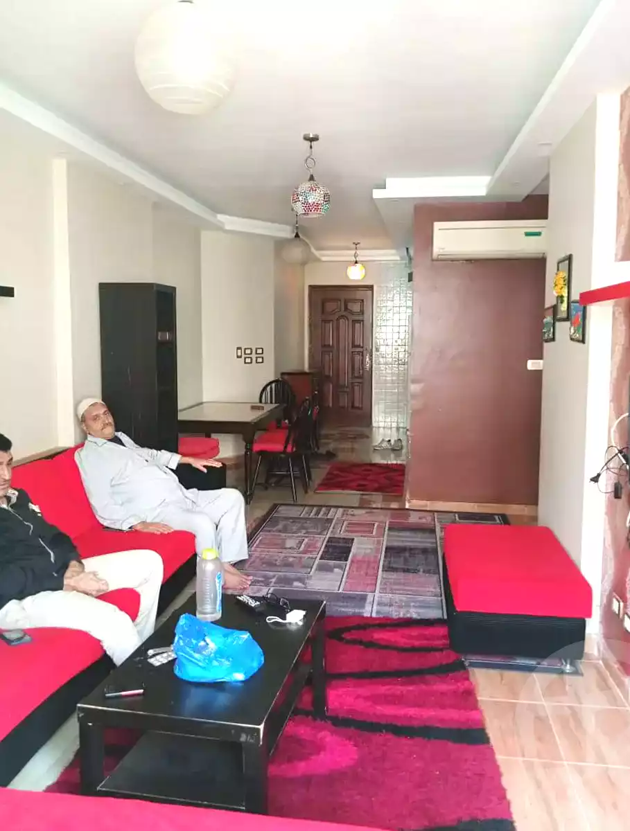 https://aqarmap.com.eg/ar/listing/7162397-for-sale-alexandria-el-asafra-l-sfr-bhry