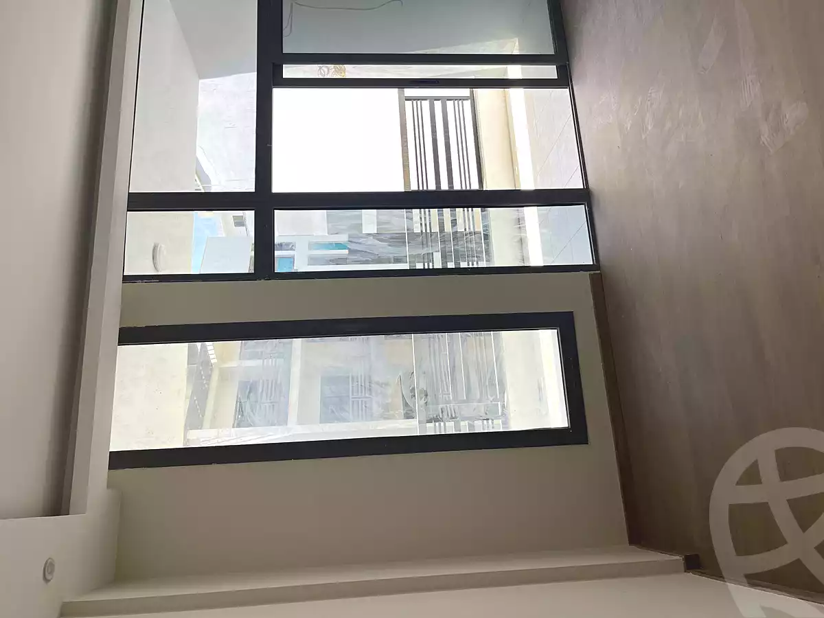 https://aqarmap.com.eg/en/listing/6935500-for-sale-cairo-new-cairo-compounds-dh-ykwn-2-ryzydns-styl-hwm