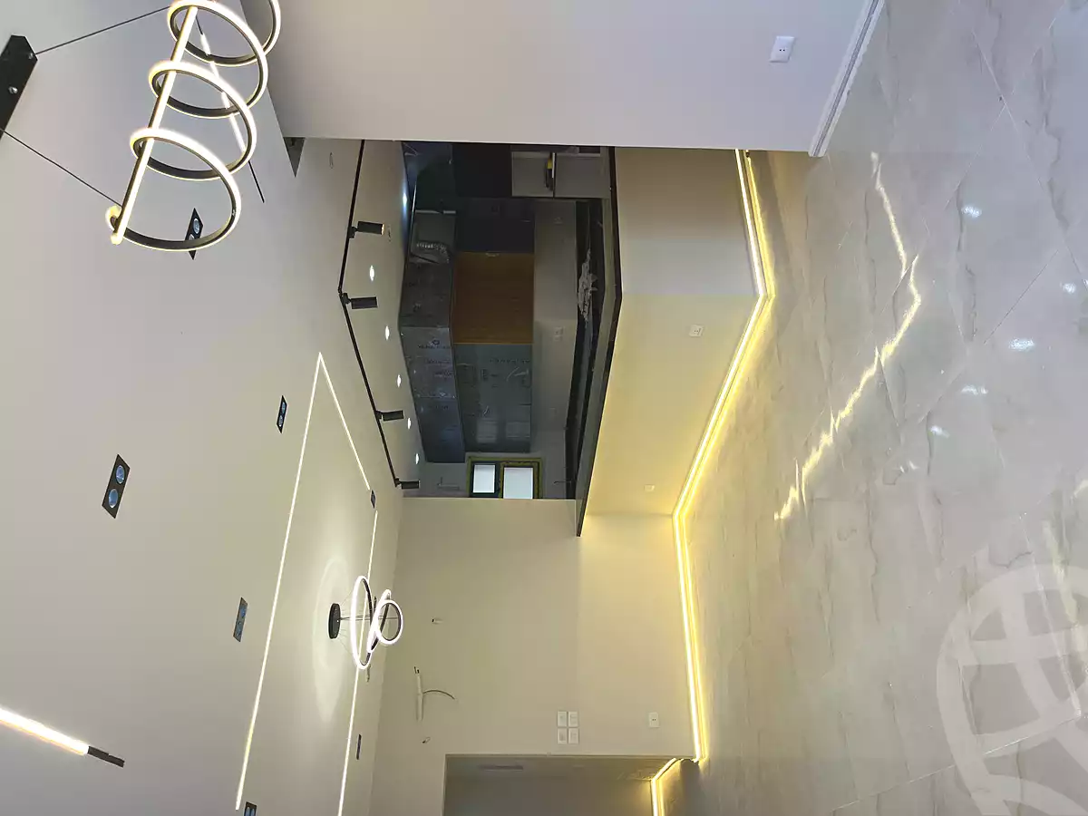 https://aqarmap.com.eg/en/listing/6935500-for-sale-cairo-new-cairo-compounds-dh-ykwn-2-ryzydns-styl-hwm
