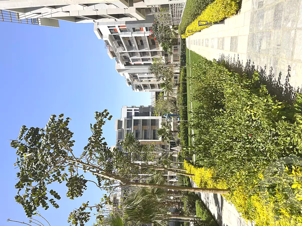 https://aqarmap.com.eg/en/listing/6935500-for-sale-cairo-new-cairo-compounds-dh-ykwn-2-ryzydns-styl-hwm