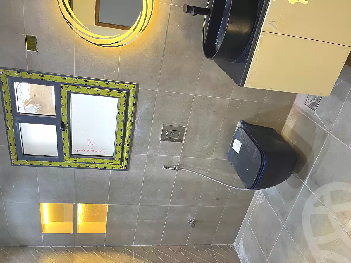 https://aqarmap.com.eg/en/listing/6935500-for-sale-cairo-new-cairo-compounds-dh-ykwn-2-ryzydns-styl-hwm