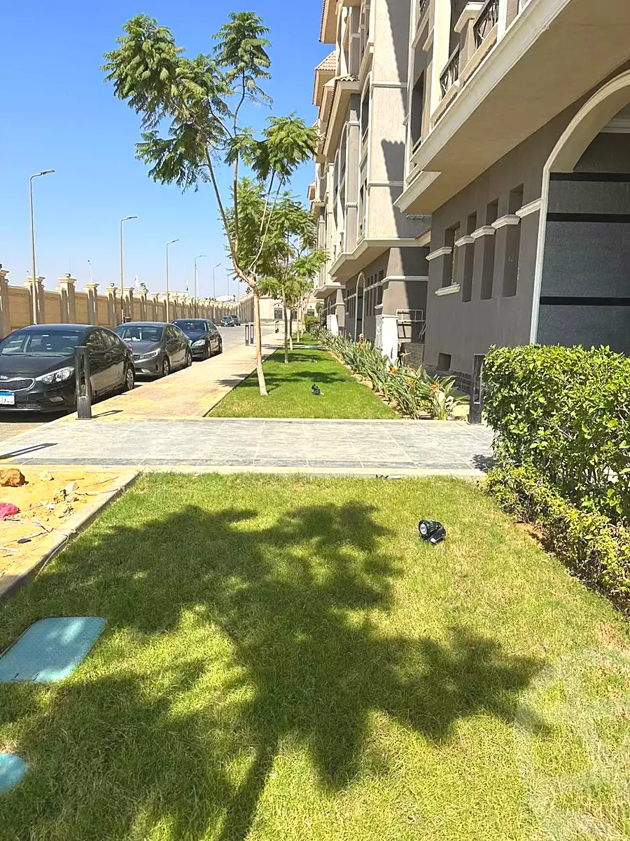 https://aqarmap.com.eg/en/listing/7163476-for-sale-cairo-new-cairo-compounds-kmbwnd-lnyb-l-m