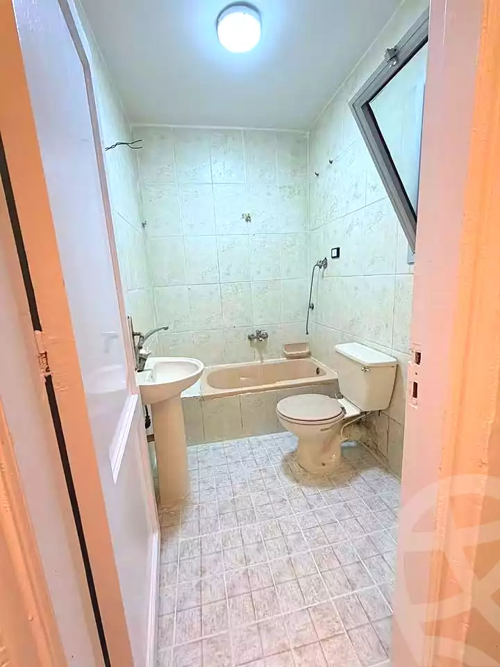 https://aqarmap.com.eg/en/listing/7163587-for-sale-alexandria-al-agamy-shataa-el-nakheel