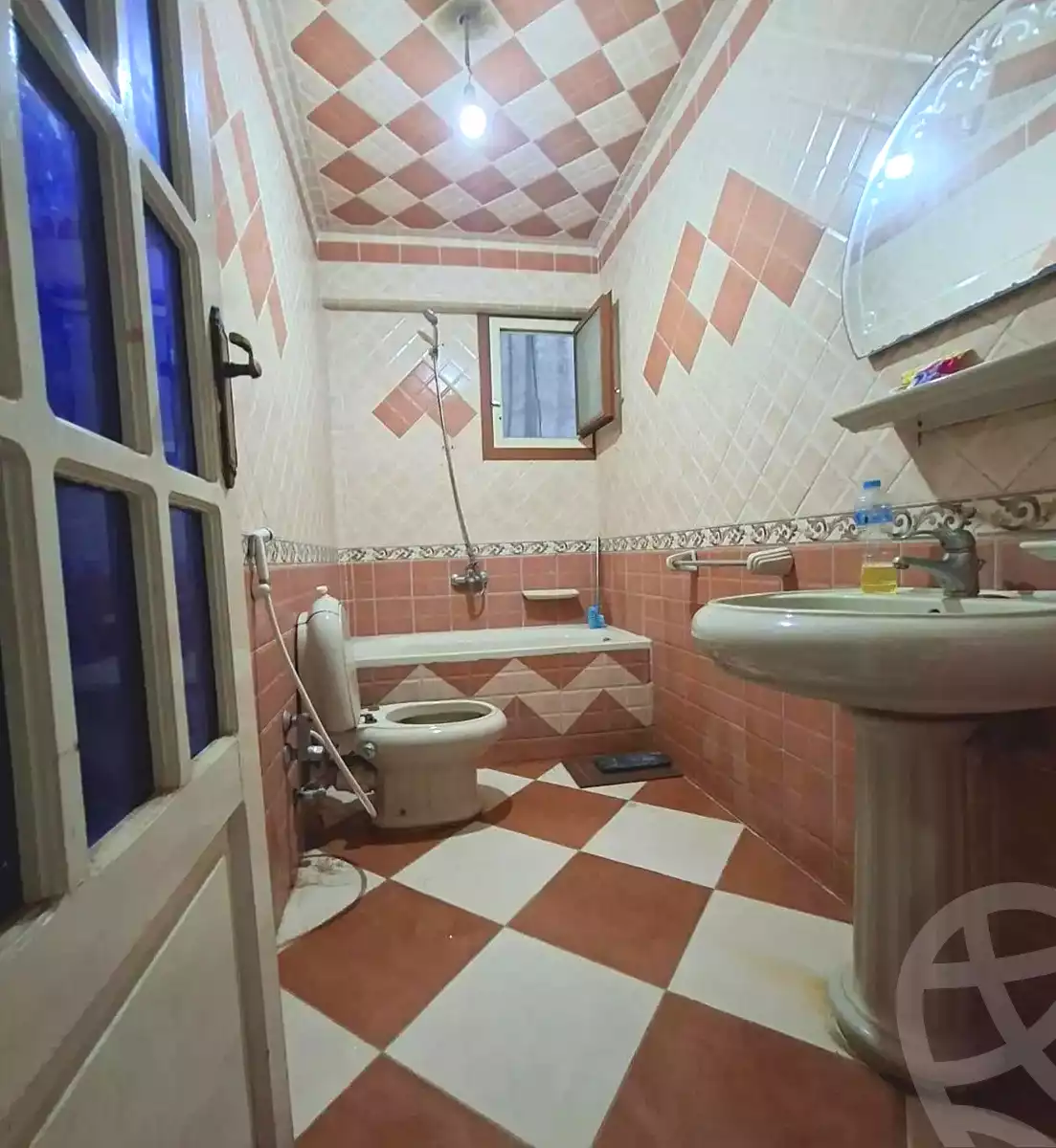 https://aqarmap.com.eg/ar/listing/7163631-for-rent-alexandria-el-mandara-alex-el-mandara-bahri-sidi-kamal-st
