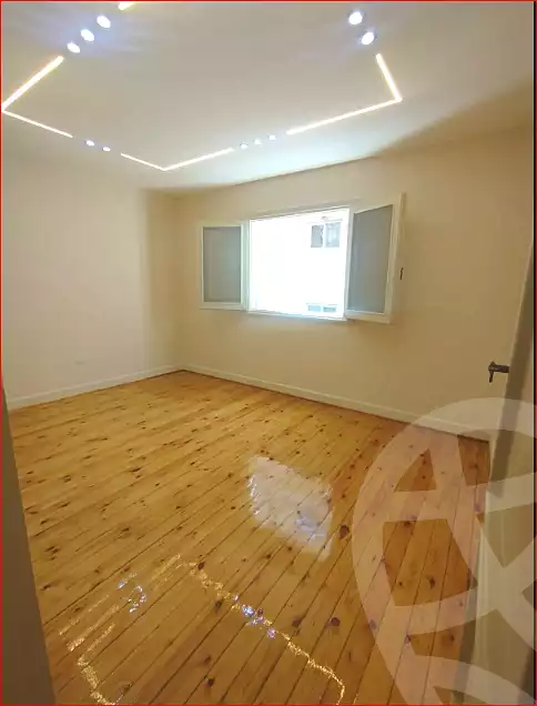 https://aqarmap.com.eg/ar/listing/7163735-for-sale-alexandria-miami-ibn-moeslh-al-arman-st