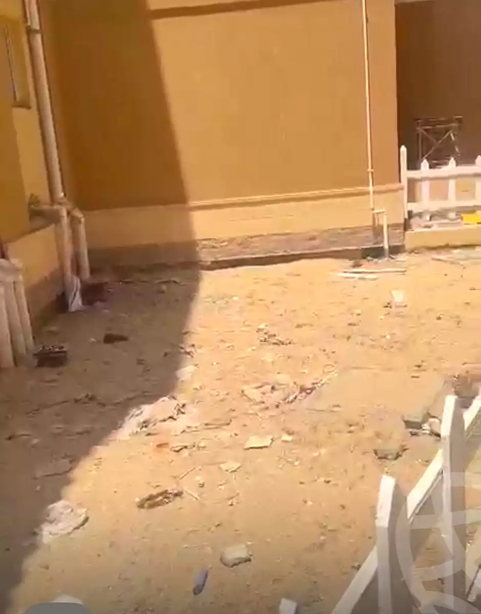 https://aqarmap.com.eg/en/listing/7163767-for-sale-cairo-el-sheikh-zayed-city-compounds-el-khamayel