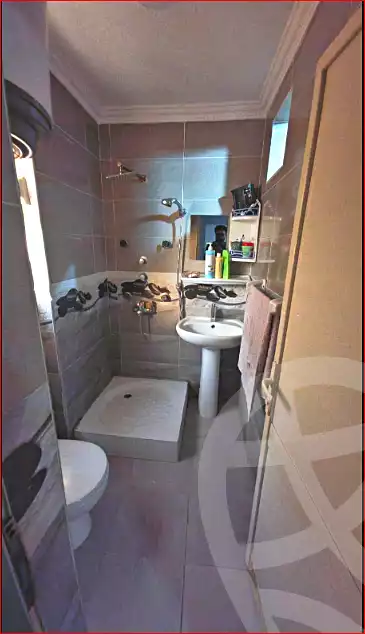 https://aqarmap.com.eg/en/listing/7163901-for-sale-cairo-helwan-helwan-el-sharkeya-abd-el-rahman-pasha-st