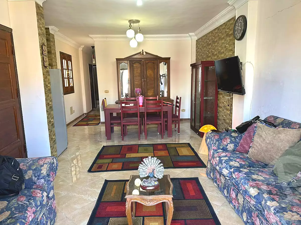 https://aqarmap.com.eg/ar/listing/7163926-for-rent-cairo-6th-of-october-el-ahyaa-neighborhood-4th-neighbourhood-1