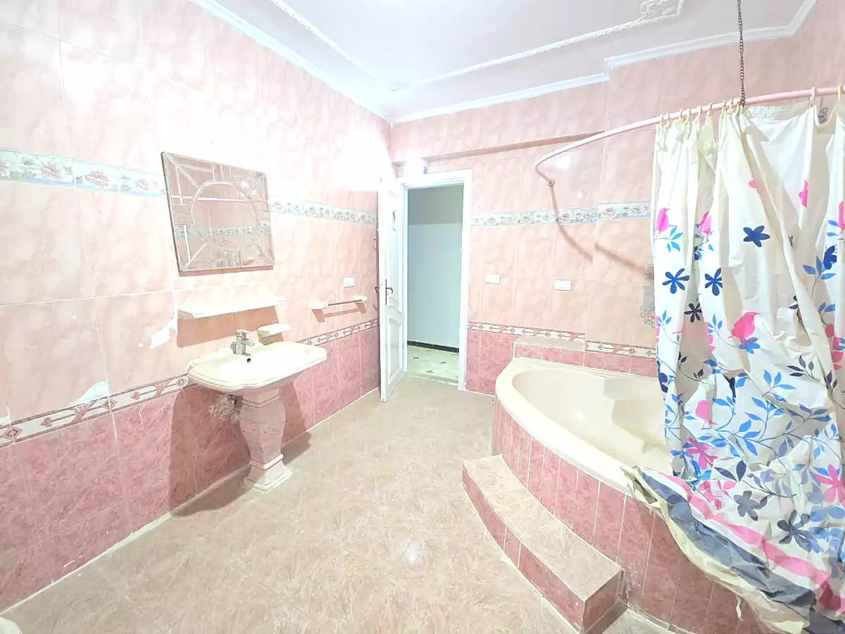 https://aqarmap.com.eg/ar/listing/7163997-for-rent-cairo-nasr-city-ali-ameen-st