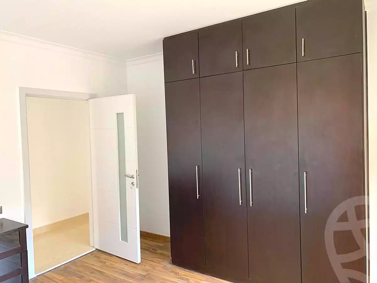 https://aqarmap.com.eg/ar/listing/7164030-for-rent-cairo-6th-of-october-compounds-palm-parks